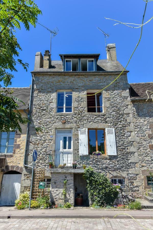 Le Refuge Des Alpes Mancelles Apartment Fresnay-sur-Sarthe Exterior photo