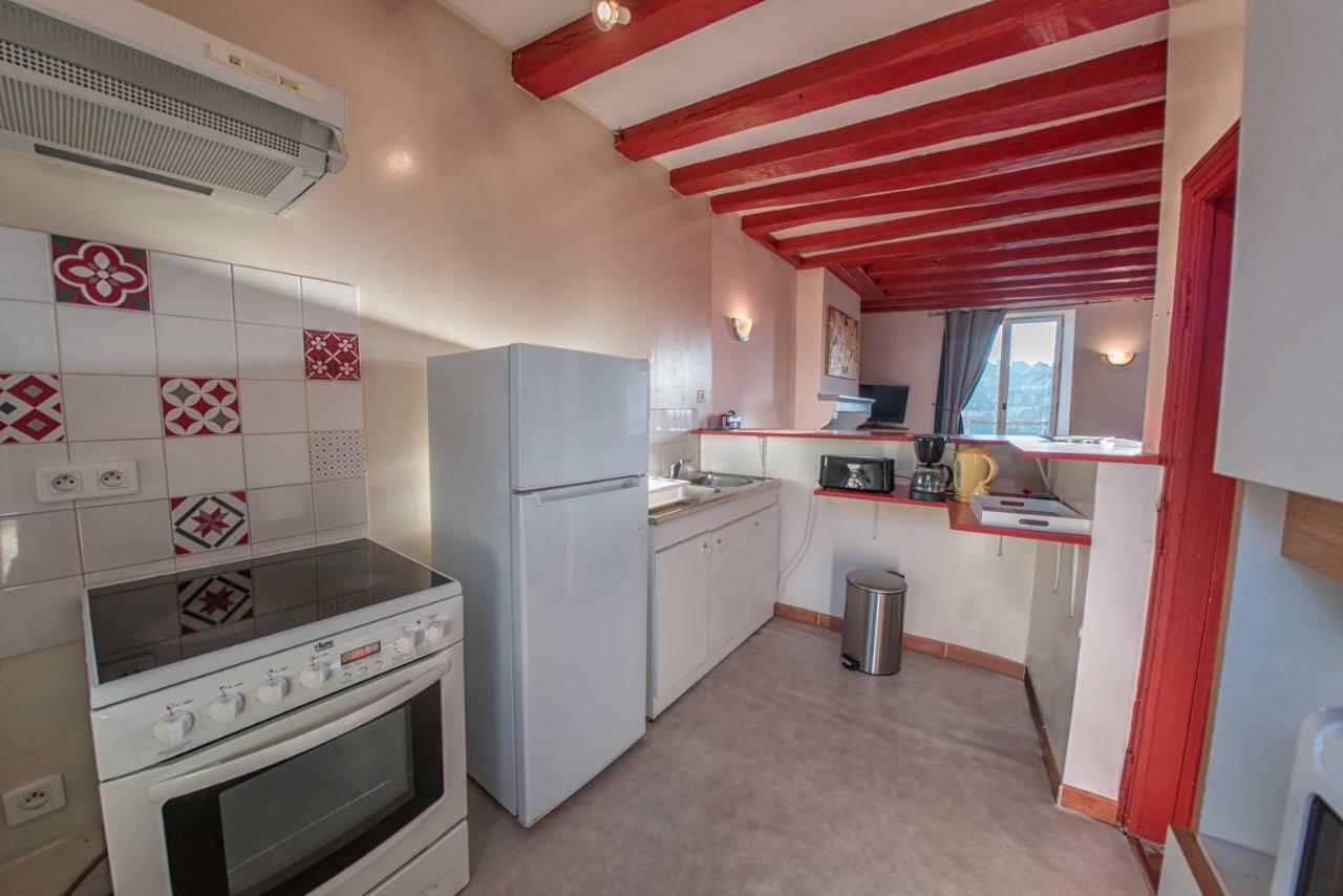 Le Refuge Des Alpes Mancelles Apartment Fresnay-sur-Sarthe Exterior photo